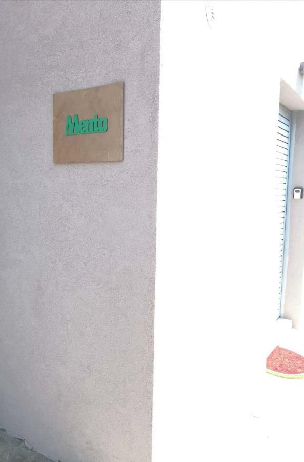 Menta Apartment Nea Iraklitsa Exterior photo